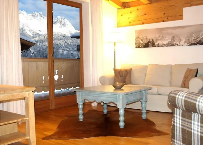 Der Tyroler Adler Im Zentrum Vom Wilden Kaiser